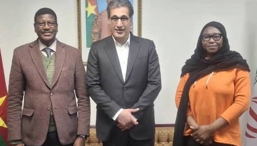 نشست کانون کارآفرینان برتر رسمی کشور با سفیر بورکینافاسو در تهران