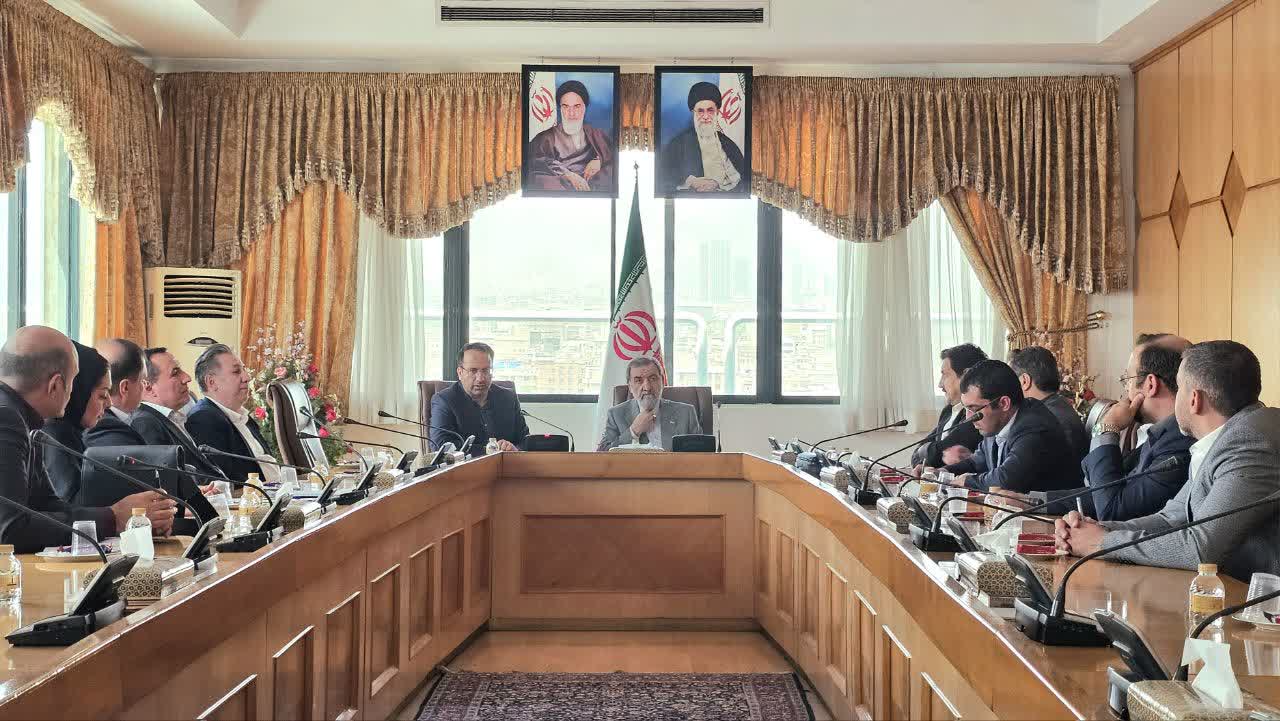 نشست تخصصی بررسی چالش‌ها و آینده اقتصاد دیجیتال با حضور شورای هماهنگی سران قوا و  کارآفرینان  بخش خصوصی برگزار شد