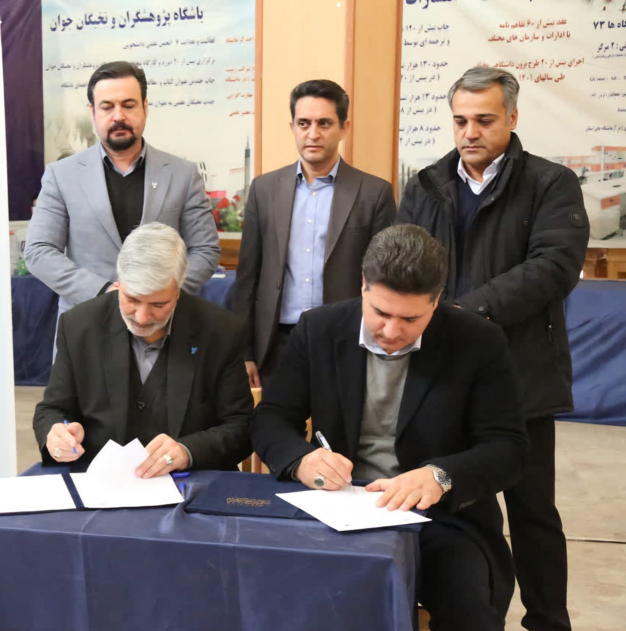 آغاز اجرای طرح «توسعه فرهنگ کارآفرینی در دانشگاه‌ها» با امضای تفاهم‌نامه در دانشگاه آزاد کرمانشاه